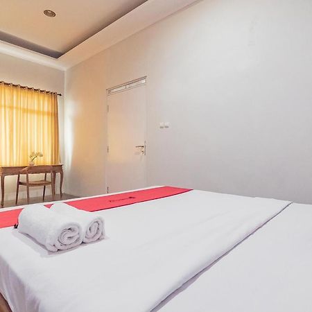 Reddoorz Resort Syariah Near D'Castello Ciater سوبانج المظهر الخارجي الصورة