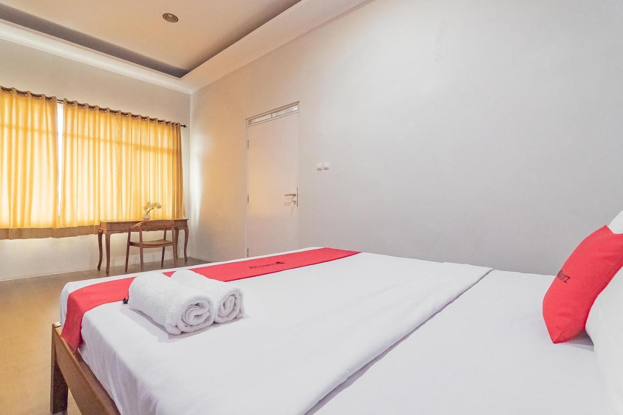 Reddoorz Resort Syariah Near D'Castello Ciater سوبانج المظهر الخارجي الصورة