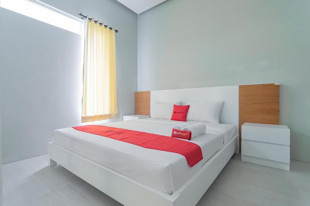 Reddoorz Resort Syariah Near D'Castello Ciater سوبانج المظهر الخارجي الصورة