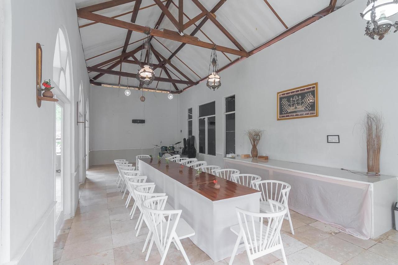 Reddoorz Resort Syariah Near D'Castello Ciater سوبانج المظهر الخارجي الصورة