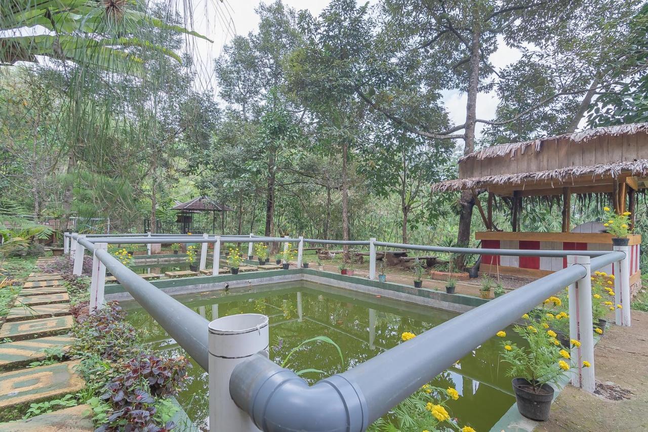 Reddoorz Resort Syariah Near D'Castello Ciater سوبانج المظهر الخارجي الصورة